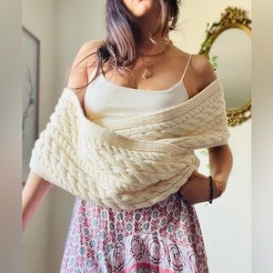 NWOT Aran Sweater Market Cream Sweater Wrap 100% Merino Wool